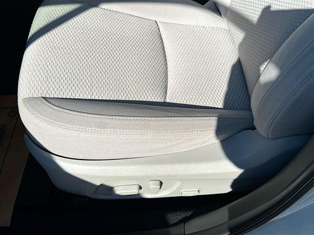 Photo of 2015 Satin White Pearl Subaru Forester