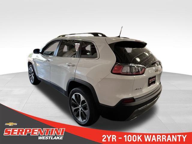 Photo of 2022 Bright White Clearcoat Jeep Cherokee