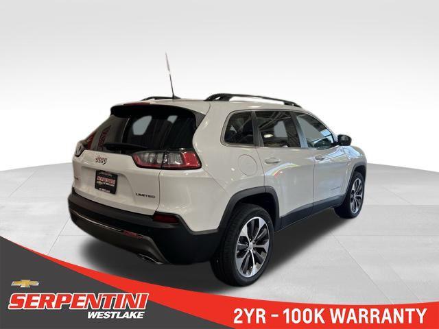 Photo of 2022 Bright White Clearcoat Jeep Cherokee