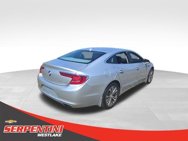 Photo of 2017 Quicksilver Metallic Buick LaCrosse