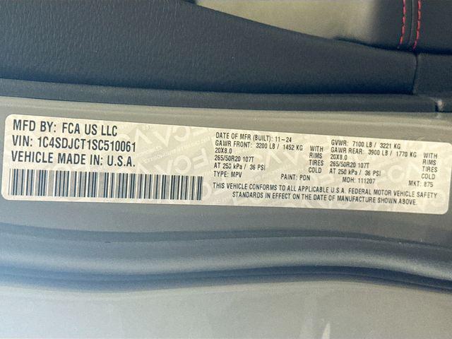 Photo of 2025 Destroyer Gray Clearcoat Dodge Durango