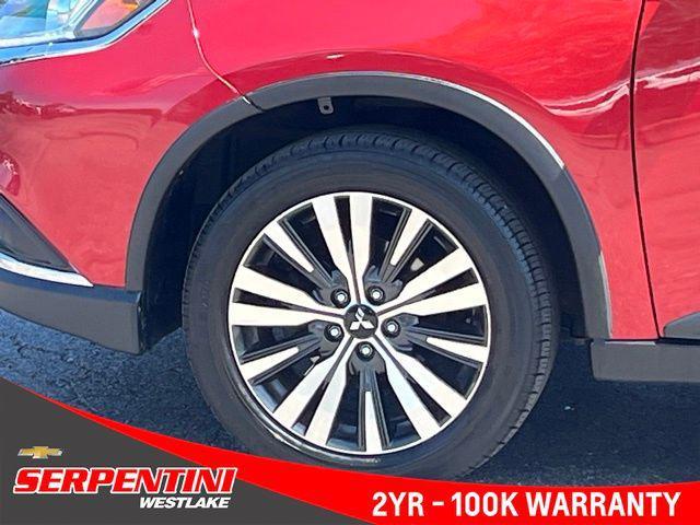 Photo of 2019 Rally Red Metallic Mitsubishi Outlander