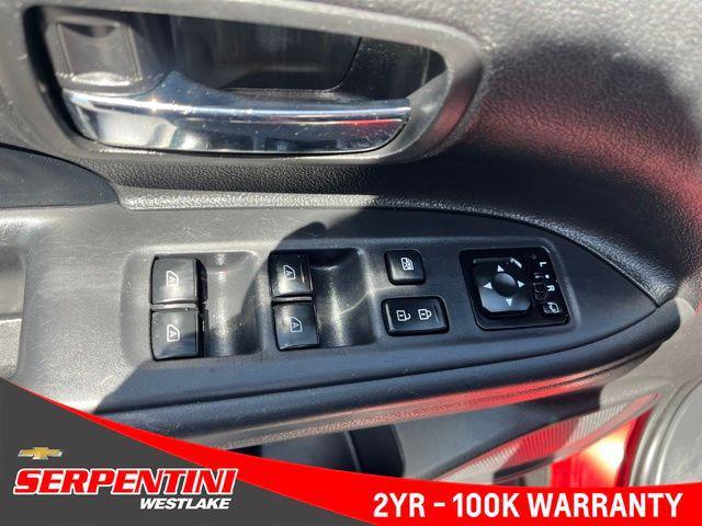 Photo of 2019 Rally Red Metallic Mitsubishi Outlander