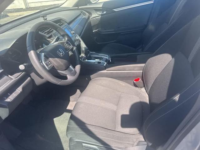 Photo of 2019 Lunar Silver Metallic Honda Civic