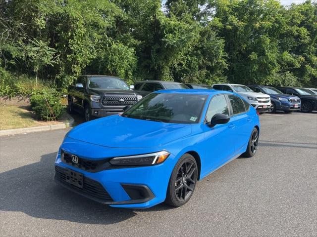 Photo of 2022 Boost Blue Pearl Honda Civic