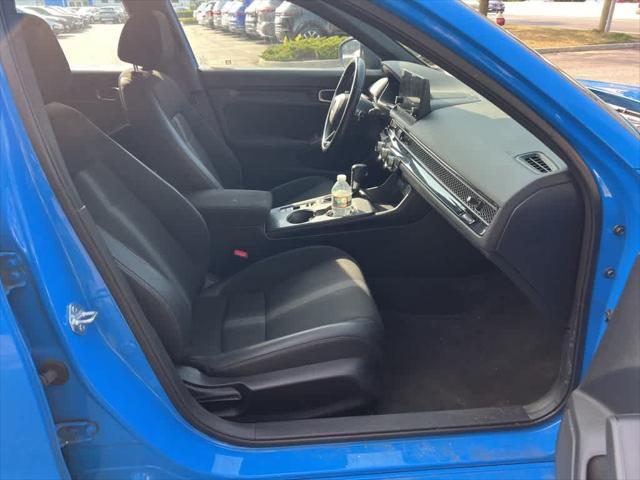 Photo of 2022 Boost Blue Pearl Honda Civic