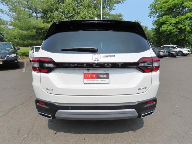 Photo of 2025 Platinum White Pearl Honda Pilot