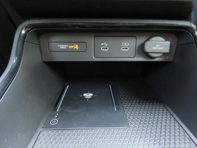 Photo of 2026 Platinum White Pearl Honda CR-V Hybrid
