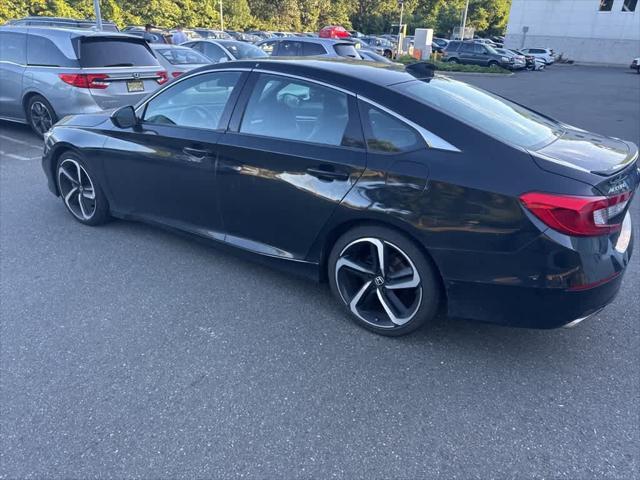 Photo of 2022 Crystal Black Pearl Honda Accord
