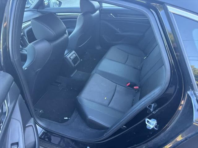 Photo of 2022 Crystal Black Pearl Honda Accord