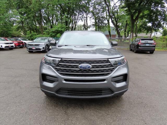 Photo of 2022 Carbonized Gray Metallic Ford Explorer
