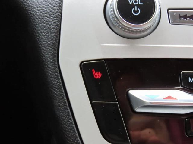 Photo of 2022 Carbonized Gray Metallic Ford Explorer
