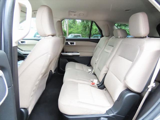 Photo of 2022 Carbonized Gray Metallic Ford Explorer