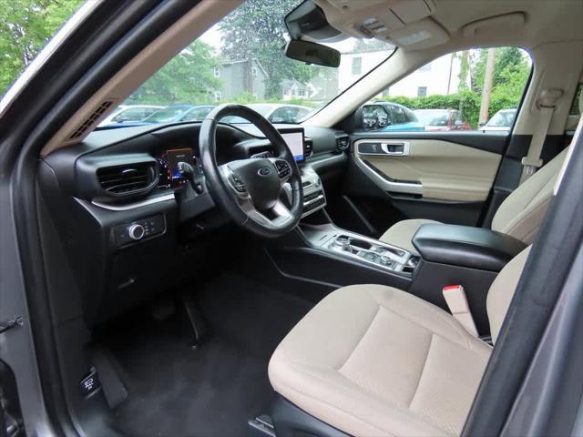 Photo of 2022 Carbonized Gray Metallic Ford Explorer