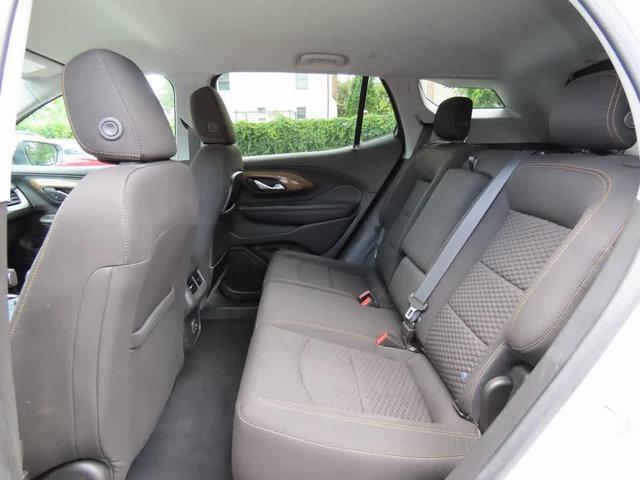 Photo of 2020 Summit White GMC Terrain