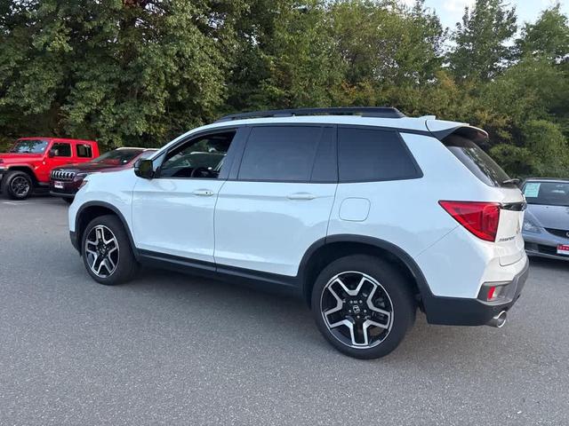 Photo of 2022 Platinum White Pearl Honda Passport
