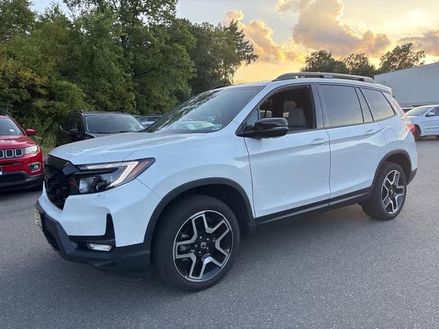 Photo of 2022 Platinum White Pearl Honda Passport