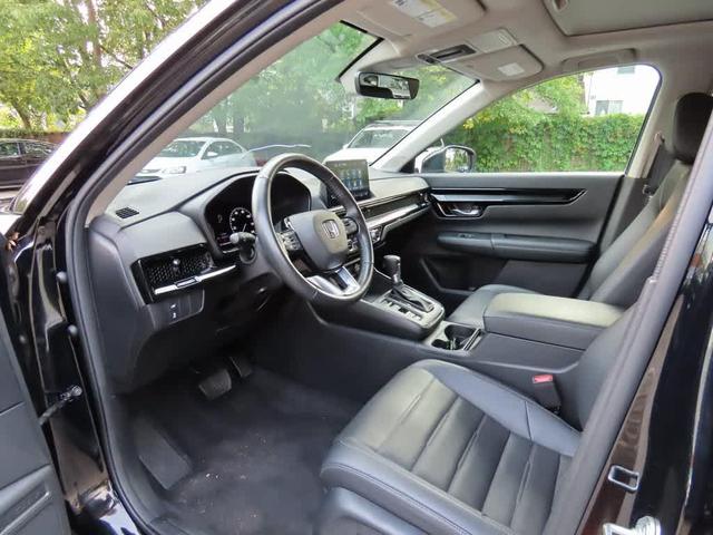 Photo of 2023 Crystal Black Pearl Honda CR-V