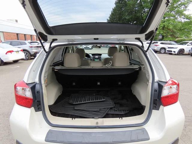 Photo of 2013 Satin White Pearl Subaru XV Crosstrek