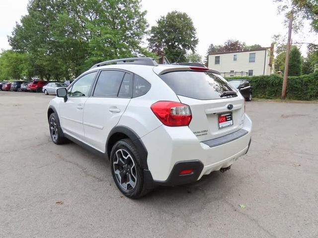 Photo of 2013 Satin White Pearl Subaru XV Crosstrek
