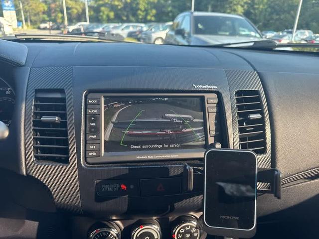 Photo of 2010 Black Mitsubishi Outlander