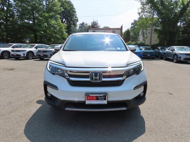 Photo of 2019 White Diamond Pearl Honda Pilot