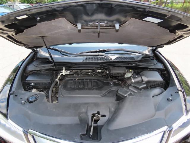 Photo of 2014 Black Acura MDX