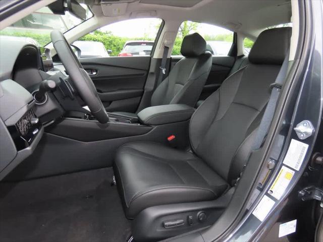 Photo of 2025 Meteorite Gray Metallic Honda Accord Hybrid