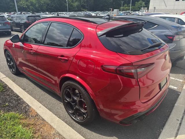 Photo of 2022 Rosso Alfa Romeo Stelvio