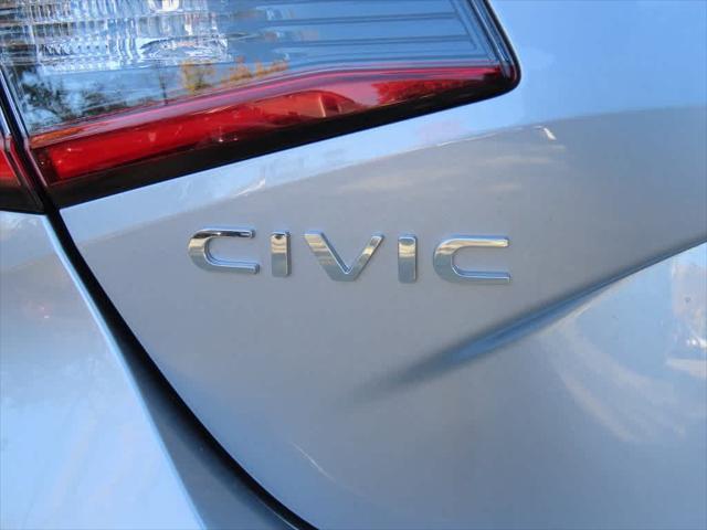 Photo of 2025 Solar Silver Metallic Honda Civic