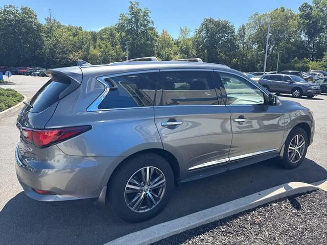 Photo of 2018 Gun Metallic INFINITI QX60