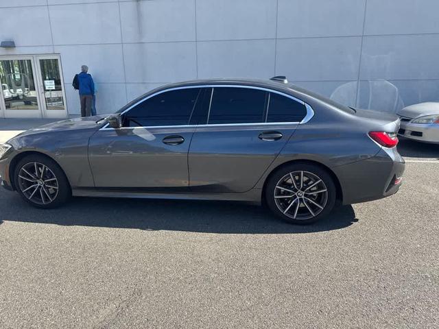 Photo of 2019 Mineral Gray Metallic BMW 330
