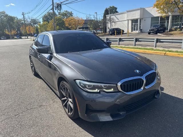 Photo of 2019 Mineral Gray Metallic BMW 330