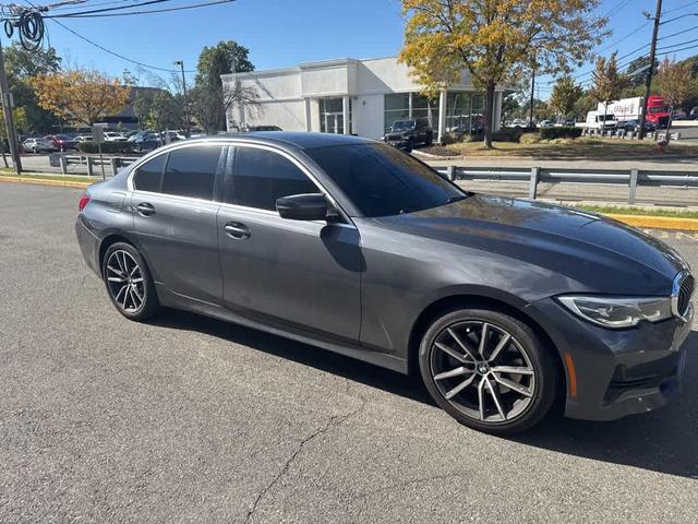 Photo of 2019 Mineral Gray Metallic BMW 330
