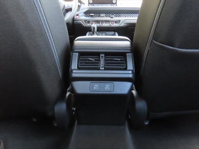 Photo of 2025 Platinum White Pearl Honda Accord