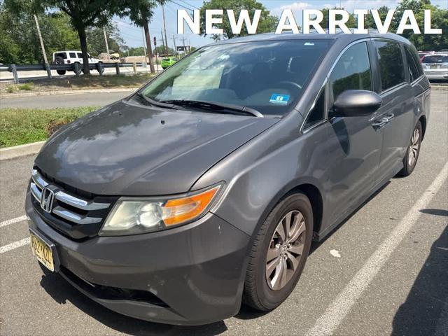 Photo of 2014 Smoky Topaz Metallic Honda Odyssey