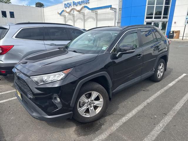 Photo of 2021 Midnight Black Metallic Toyota RAV4