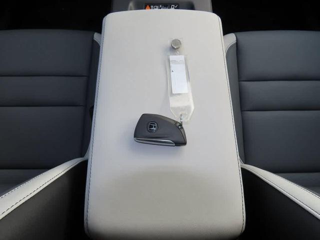 Photo of 2025 Pearl Honda Prologue