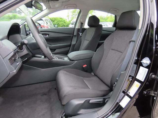 Photo of 2025 Crystal Black Pearl Honda Accord