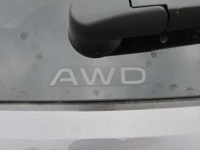 Photo of 2026 Modern Steel Metallic Honda HR-V
