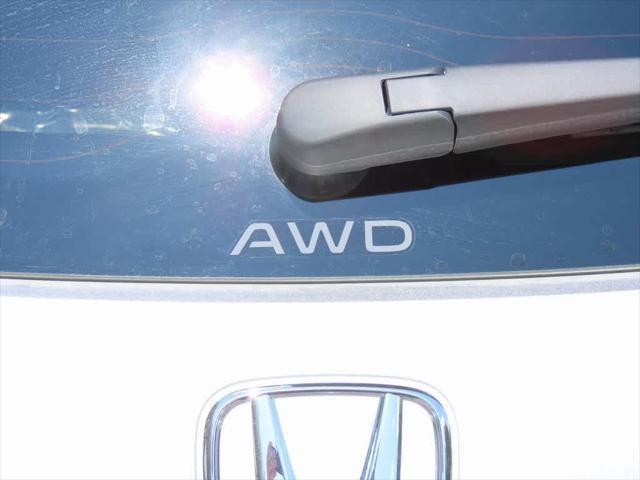 Photo of 2026 Solar Silver Metallic Honda HR-V