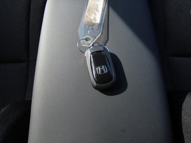 Photo of 2025 Solar Silver Metallic Honda Accord