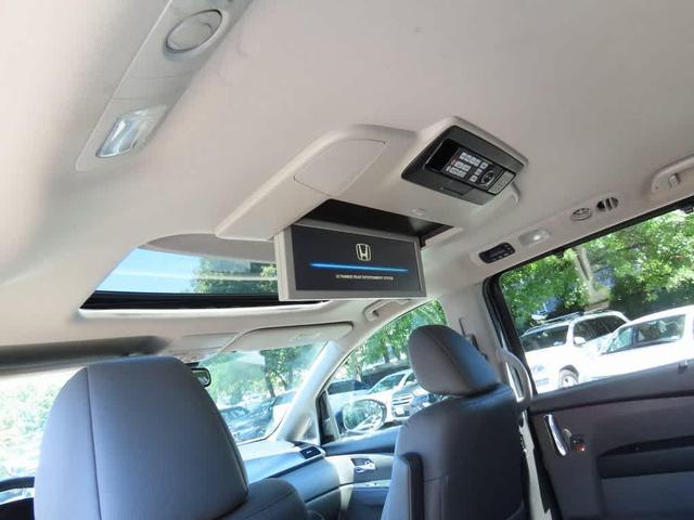 Photo of 2016 Black Honda Odyssey