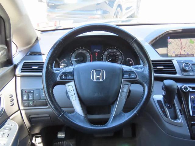 Photo of 2016 Black Honda Odyssey