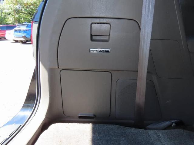 Photo of 2016 Black Honda Odyssey