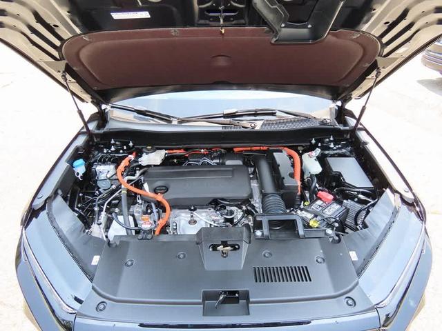 Photo of 2026 Crystal Black Pearl Honda CR-V Hybrid
