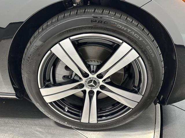 Photo of 2025 Black Mercedes-Benz C-Class