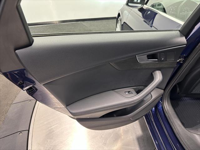 Photo of 2019 Navarra Blue Metallic Audi A4
