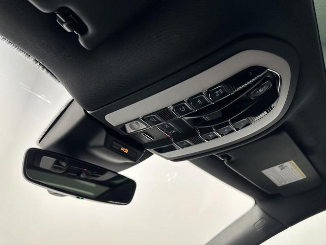 Photo of 2025 Volcano Grey Metallic Porsche Macan