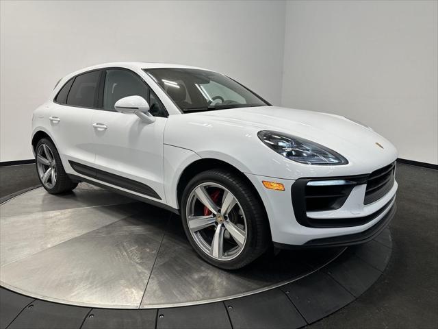 Photo of 2023 Carrara White Metallic Porsche Macan